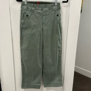 SPANXshape™ EveryWear
Cropped Wide Leg Jeans with Patch Pockets, Green